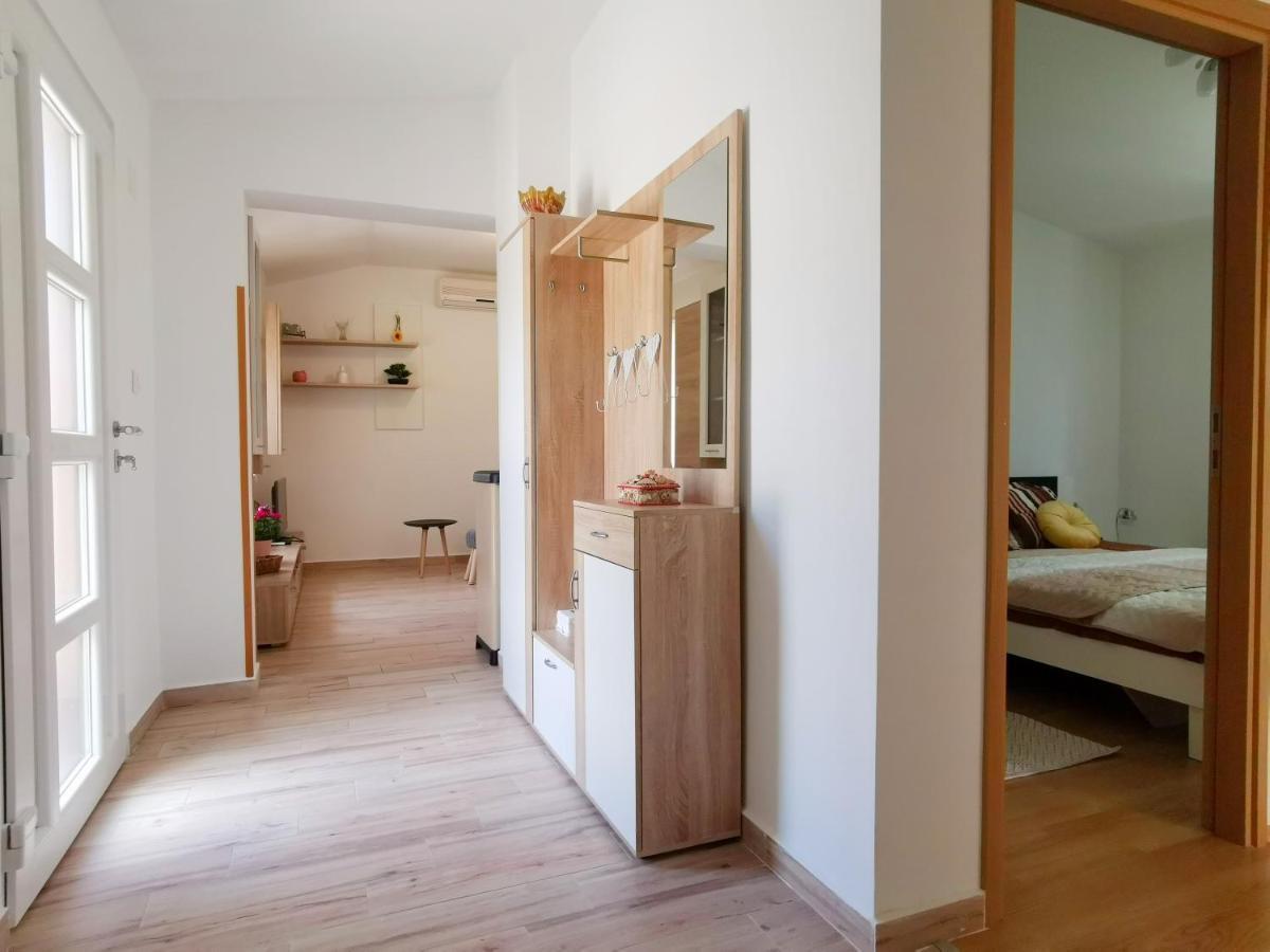 Holiday House Nela Labin  Extérieur photo