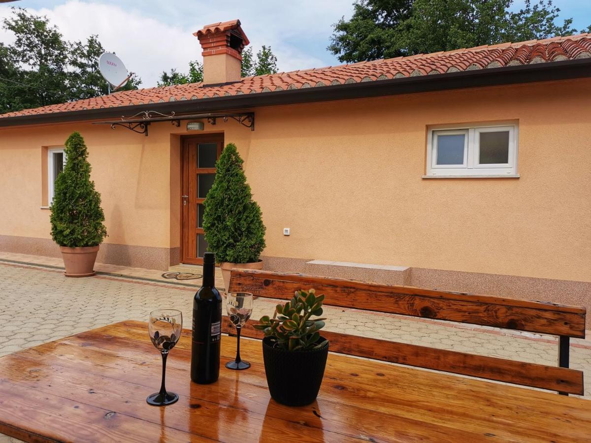 Holiday House Nela Labin  Extérieur photo